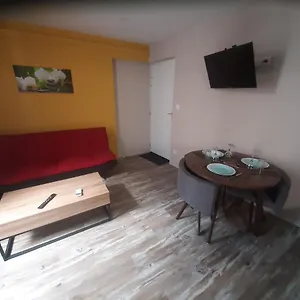 T2 Cosy De 40 à 50 M2 Idéal Pour Un Déplacement Pro Les Iris Bourg-Saint-Andéol